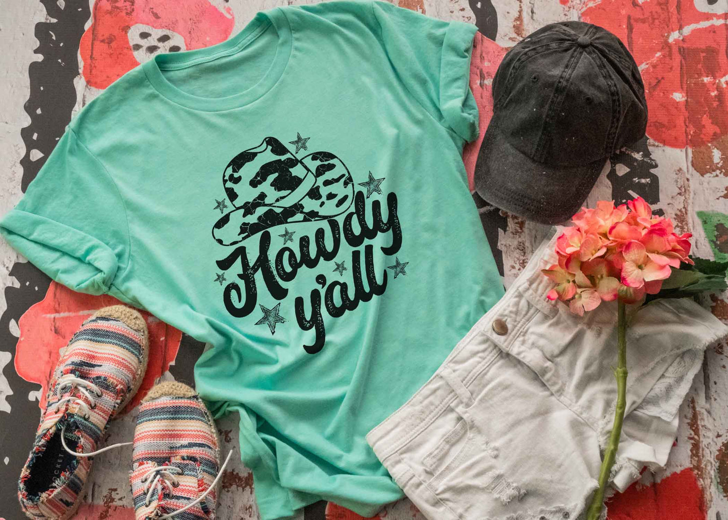 Howdy Y'all Tee